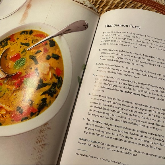 📕 THE FRESH & HEALTHY INSTANT POT COOKBOOK! - Picture 8 of 16